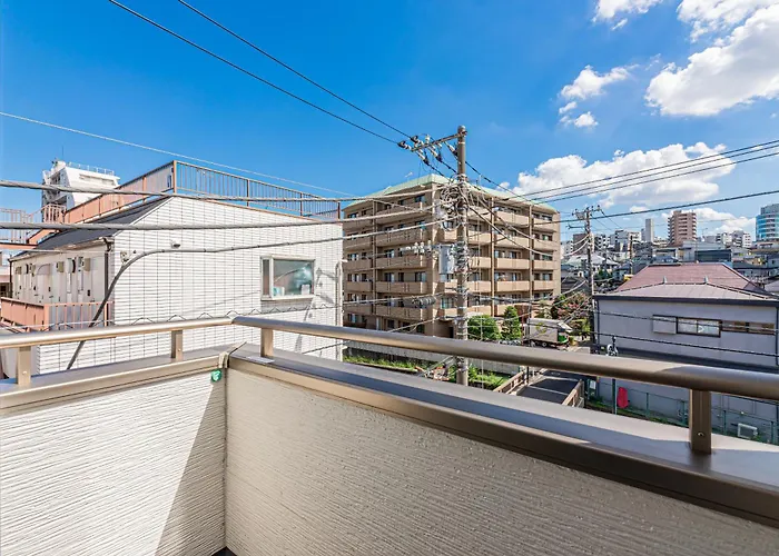 Shinjuku 新宿区地下鉄駅まで徒歩4分